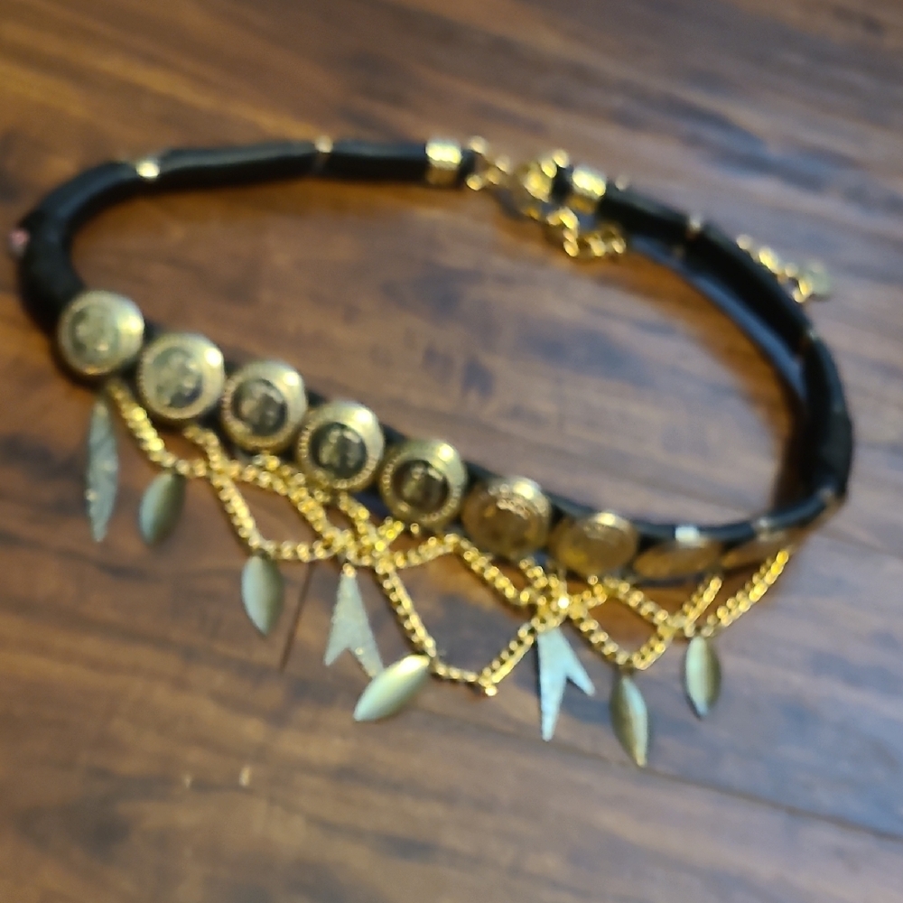 Elegant Gold and Black Women's Belt - Picture 7 of 7